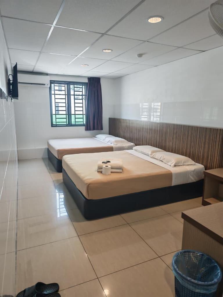 Queen Room Two Queen Beds
